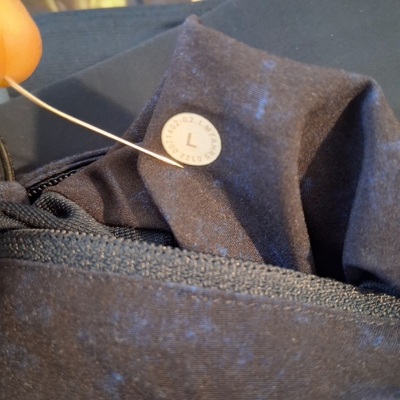Lululemon T.H.E. Short 7" *LinerlessGravel Dust True Navy Multi Size Large - Picture 10 of 14